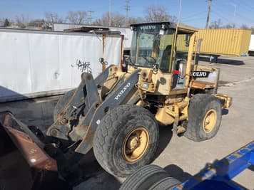 Main image Volvo L70C